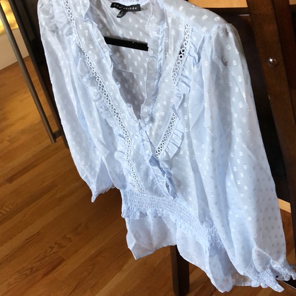 Light Blue Top By Haute Monde S M L 💙 - Picture 12 of 16